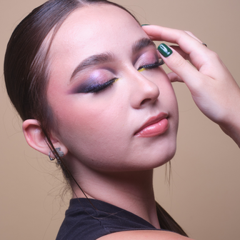Laboratorio de Perfeccionamiento de Ojos - The Make Up Center
