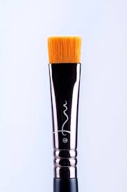Brocha Plana Corte Recto BYX1209 – Marifer Cosmetics - The Make Up Center