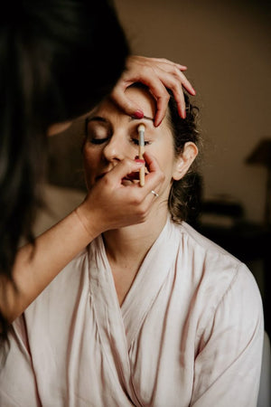SERVICIO DE MAQUILLAJE A DOMICILIO - The Make Up Center